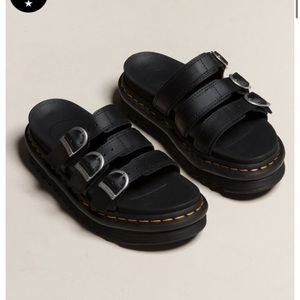 Dr Martens Blair Sandal